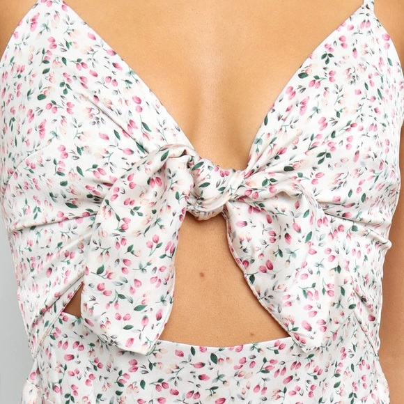 Petal & Pup dress - Picture 4 of 4